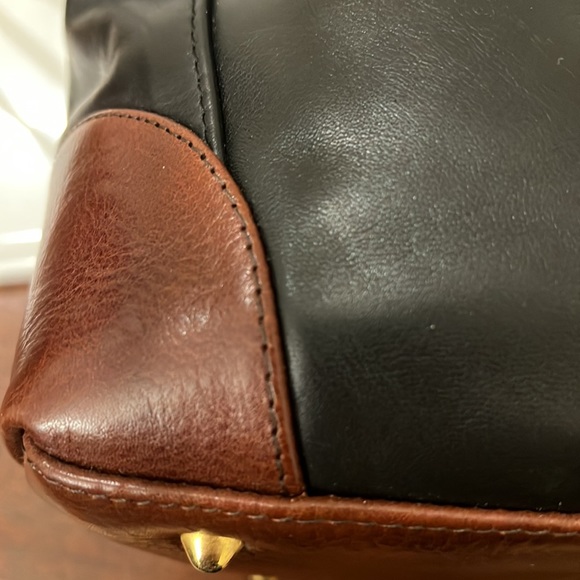 Marino Orlandi Italian made Black leather with Brown Leather Trim - Picture 10 of 16